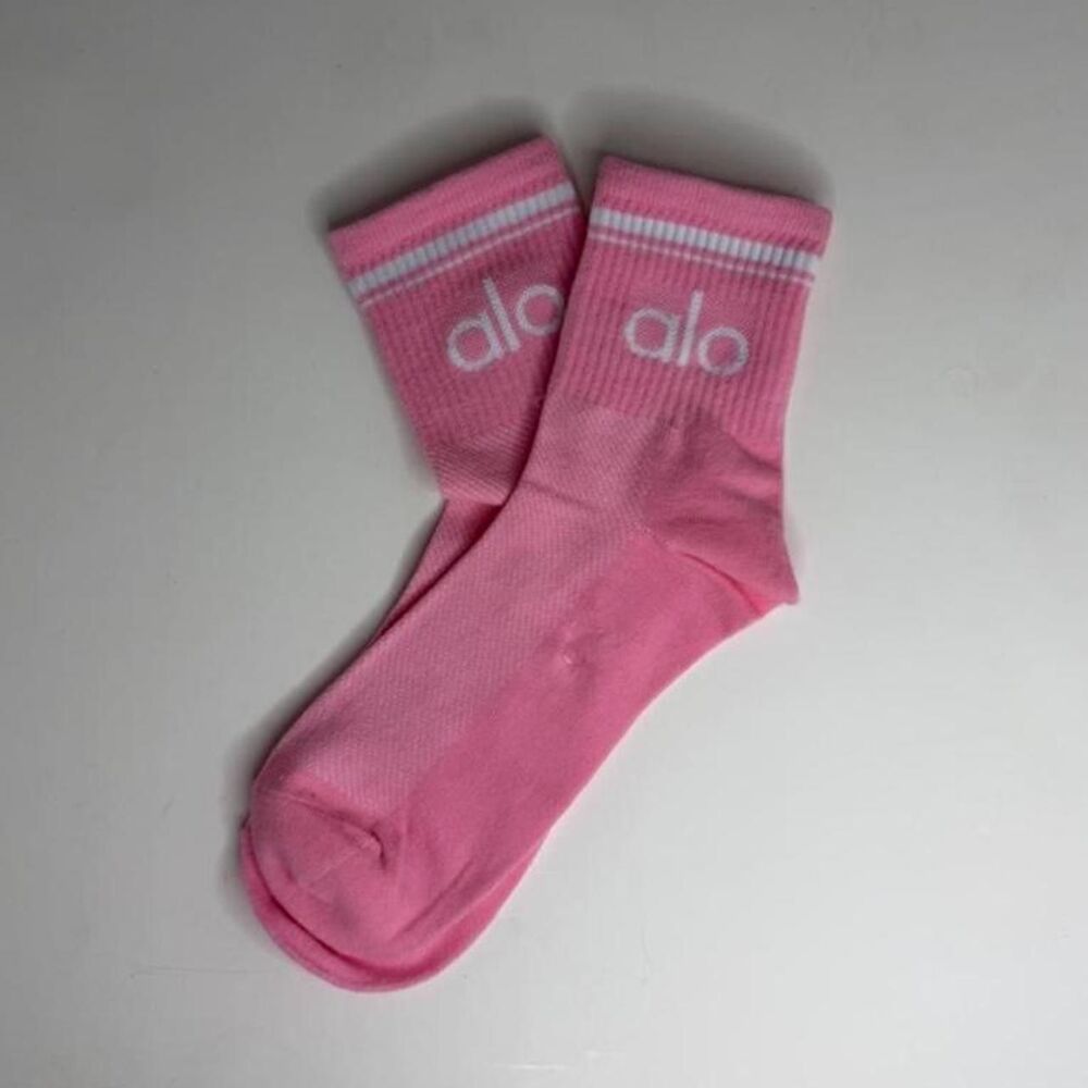 Alo-yoga Women's Pink Socks